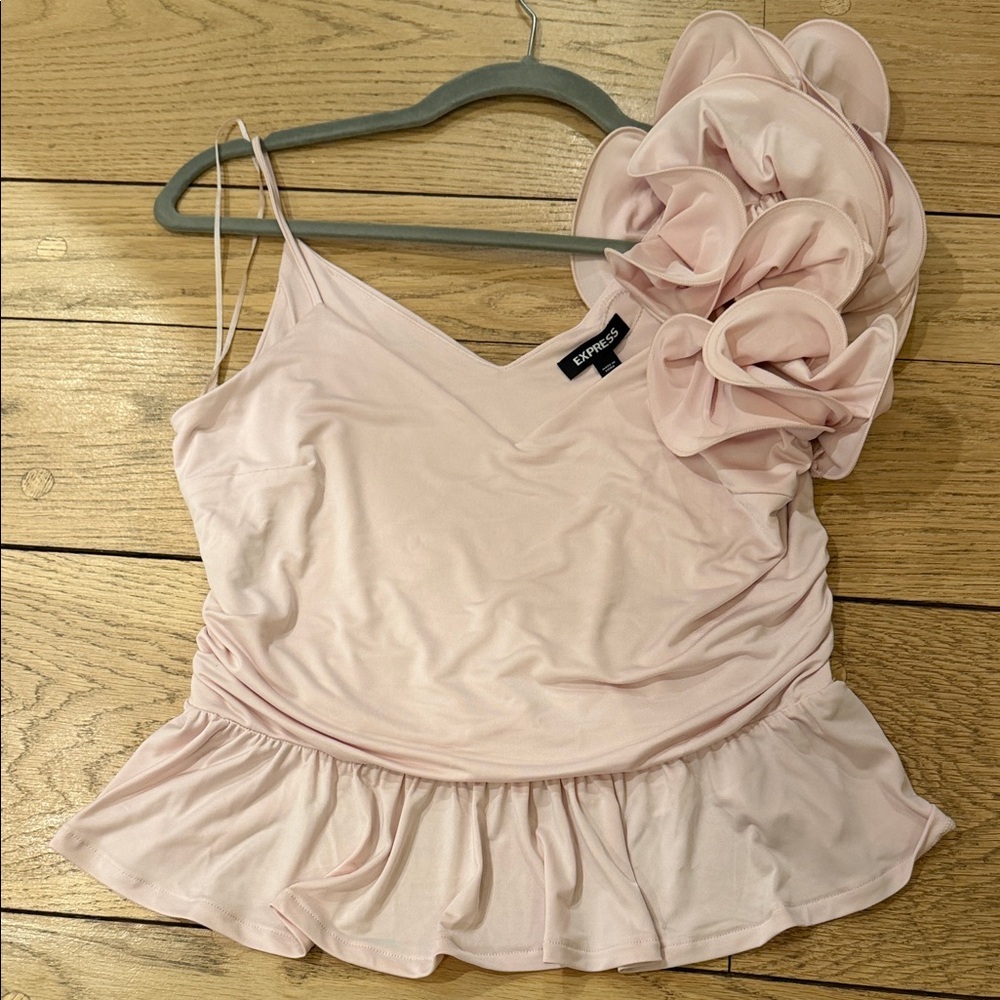 Express Light Pink One-Shoulder Floral Ruffle Peplum Cami